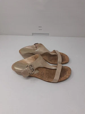 Sandalia de cuña Donald J Pliner Doli2 dorado beige metal cuero-mujer 9,5 M Foto 1 de 4