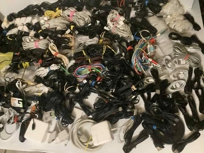 INVENTORY OVERSTOCK - 350 ANDROID IPAD IPHONE CELL PHONE CHARGERS BLOCKS ADAPTOR - Image 1 of 2