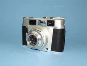 Late 1950s Franka Frankarette II with Isconar f/2.8 45mm lens. Near mint. - Picture 1 of 13