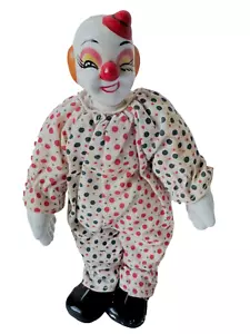 Muñeca payaso espeluznante vintage rara tela de porcelana guiño manos grandes 9" independiente - Imagen 1 de 15