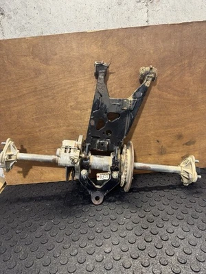 99 polaris scrambler 500 4x4 Rear End Swingarm Axle Hubs  - Image 1 of 4
