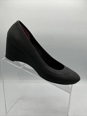 Tacones Crocs Lina Duo Comfort cuña negros para mujer talla 7 203408 punta cerrada Foto 1 de 4