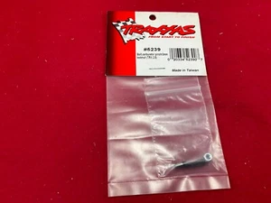 Traxxas 5239 TRX 2.5 2.5R 3.3 Carburetor Pinch Bolt & 3mm Locknut TRA5239 - Picture 1 of 3