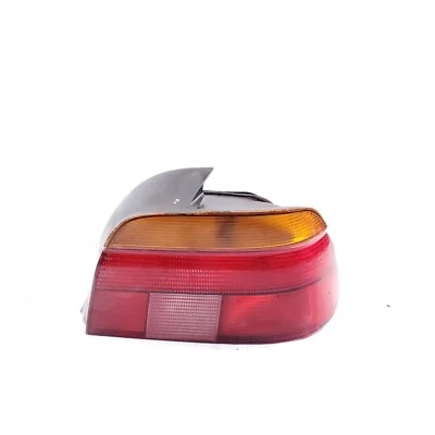 BMW 528I 2000 E39 pasajero lado derecho luz trasera conjunto OEM 00 Foto 1 de 4