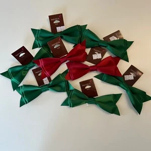 Papyrus Holiday Gift Bows 8-Pack Red & Green Satin - Picture 1 of 2