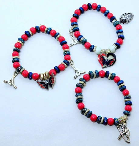 3 NHL Washington Capitals Hockey Stretch Bracelets with Charms Cover