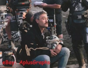 TAIKA WAITITI... Der mandalorianische Regisseur - SIGNIERT - Bild 1 von 1