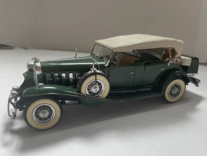 Danbury Mint Miniature Die Cast Open Car Model 1932 Green Cadillac V-16 Vintage - Picture 1 of 15