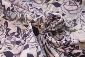 18.80€/ 1m, Rosie, French Terry, Sommersweat, Swafing, Blumen, Grau/ Beere - Bild 1 von 5