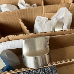 Perillas de accesorios para horno Cafe CXFCEHKPMSS GAMA - Imagen 1 de 7
