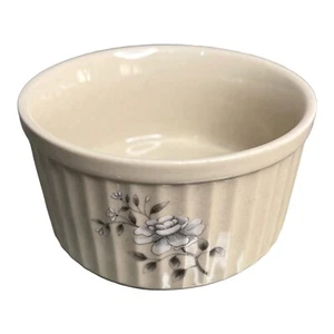 Southampton Stoneware Collection White/Gray Floral Ribbed Round Ramekin Bowl - Picture 1 of 9