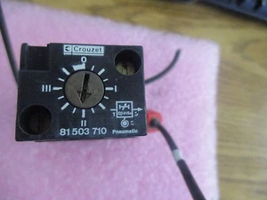 Modelo Crouzet: 81503-710 metros con base - Imagen 1 de 2