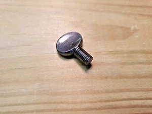 Vintage Stanley No 45 Plane Sliding Section Thumb Screw Woodworking Old Tools - Foto 1 di 2