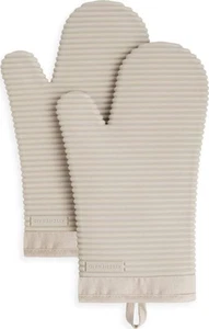 Ribbed Soft Silicone Oven Mitt Set 7"x13" Milkshake 2 Count Premium NEW - Picture 1 of 3