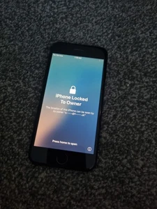 iPhone SE Locked - Picture 1 of 2
