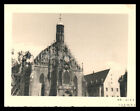 Foto, Fam.a.Nürnberg, Frauenkirche mit Männlein-Laufen, Juli 1940, 5026-1205