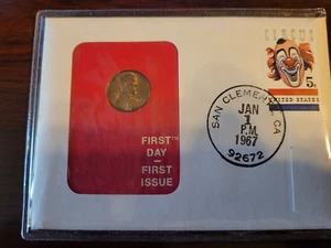 JAN 1, 1967 FIRST DAY COVER, 1967 LINCOLN CENT AND 5¢ CIRCUS STAMP - Picture 1 of 3