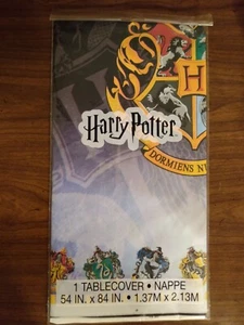 Harry Potter Plastic Table Cover - Awesome Design Detail! - Picture 1 of 3