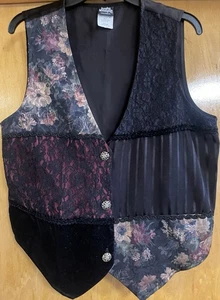 Vintage 90's JUDY KNAPP CALIFORNIA, Womens M Vest, Boho Patchwork, Lace, Velvet - Picture 1 of 13