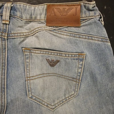 Pantalones de mezclilla vintage Armani J277D para mujer tiro bajo pierna recta azul talla 28 Y2K Giorgio Foto 1 de 4