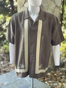 Camicia Cubavera Adulto XL Marrone Panna Floreale Bottoni Manica Corta - Foto 1 di 9