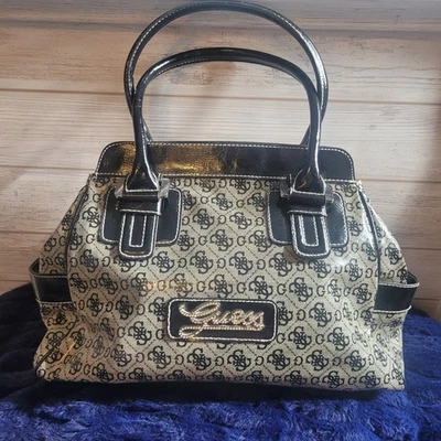 GUESS Logo Satchel Handbag Black Patent Trim – Large Tote Shoulder Bag - Image 1 of 4