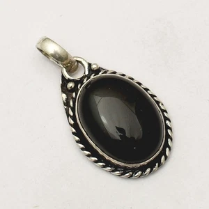 Colgante étnico hecho a mano de piedras preciosas de ónix negro joyería regalo para mujer 1" AP-21698 - Imagen 1 de 1