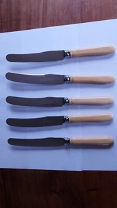 Mutual Hiram Wild Sheffield Edelstahl Dinner Messer × 5. Falsche Knochengriffe - Bild 1 von 4