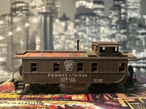 Vintage HO Scale "Pennsylvania Railroad” 478120 PRR   Lake Region  Caboose - Picture 1 of 10