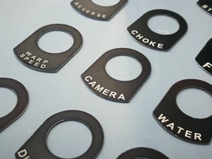 MASSGESCHNEIDERTE GRAVIERTE KIPPSCHALTER-ETIKETTEN PASST LAND ROVER, KLASSISCHES RENNEN UND KIT AUTO - Bild 1 von 3