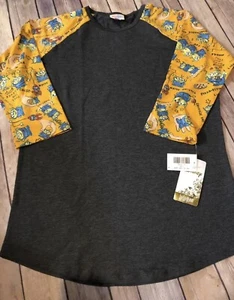 Lularoe M Disney Randy Raglan Tee Aliens Pizza Planet Toy Story Medium #207 - Picture 1 of 6