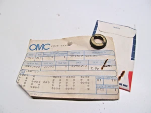 NOS OEM OMC Evinrude Johnson Upper DS Washer 303327 5/5.5/6/7.5HP 1957-1979 - Bild 1 von 1