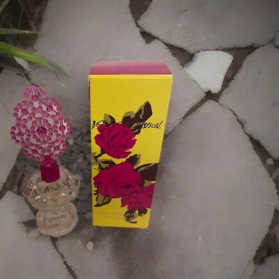 Betsey Johnson от Betsey Johnson парфюмированная вода спрей 3,4 унц для женщин - Изображение 1 из 4