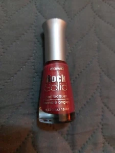 Cuarzo de laca de uñas liso Wet N Wild Rock por supuesto - Imagen 1 de 3