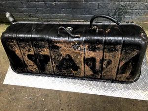 JAGUAR XJS PRE FACELIFT 3.6 PETROL FUEL TANK - Picture 1 of 2