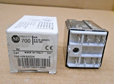 NEW ALLEN BRADLEY 700-HB32Z24 8 BLADE RELAY 24VDC 15A 2P DPDT SERIES E (4 AVAIL) - Image 1 of 2