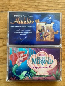 DISNEY'S THE LITTLE MERMAID "SONGS FROM THE SEA" & ALADDIN OST CASSETTE TAPE LOT - Bild 1 von 3