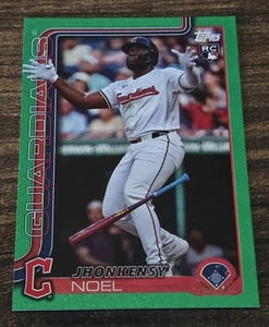 2025 Topps Serie 1 - Jhonkensy Noel #24 Tablero de lámina verde/99 (RC) - Imagen 1 de 11