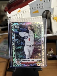 2025 Topps All Star Hyeseong Kim Rainbow Foil All-Star Game #67 LA Dodgers - Imagen 1 de 2