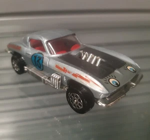 Corgi 376 Chevrolet Corvette Stingray Die Cast Metal coche juguete, casi como nuevo - Imagen 1 de 5