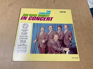 VINTAGE Fabulous Oak Ridge Quartet In Concert by Cumberland Records Pre-Owned - Picture 1 of 4