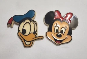 Vintage Minnie Mouse & Donald Duck Pins 1975 - Picture 1 of 2