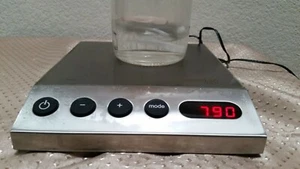One Thermo Scientific Variomag Magnetic Stirrer 2000rpm 180x 215mm 5L w Adapter - Picture 1 of 9