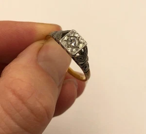 18ct Gold, Platinum & Diamond Ring - Size Q - 2.97g - Gift Box - Picture 1 of 24