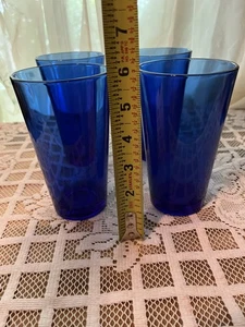 SET OF 4  Vtg COBALT BLUE DRINKING WATER GLASSES  5.5 Tall DRINK-WARE Heavy - Picture 1 of 4