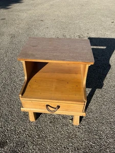 Vintage Brandt Ranch Oak Western Cowboy Cabin Furniture End Side Table - Picture 1 of 15