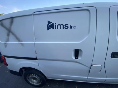 Used Rear Right Door Assembly Rear Side fits: 2015 Nissan Nv200 sliding Cargo Va Foto 1 de 4