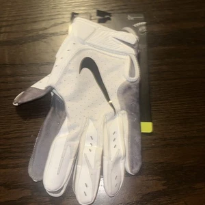 NIKE VAPOR JET GLOVES - SIZE L - FOOTBALL - White Grey Black- PGF910-184 - NEW - Picture 1 of 5