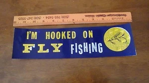 CALCOMANÍA DE PESCA VINTAGE I'M HOOKED ON FLY FISH CALCOMANÍA AÑOS 70 BX 11 #16 - Imagen 1 de 1