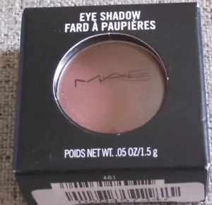 MAC EYE SHADOW: Shade Finjan (Mauvy Brown), 100% Authentic New in Box - Picture 1 of 2